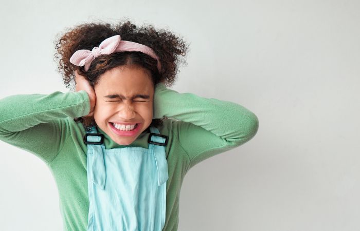Negative Words that Start with S - Shrill