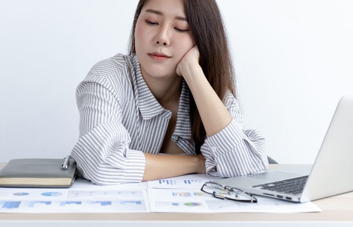 Negative Words that start with W - Worried